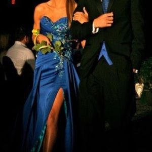 Tony Bowls Blue Strapless Prom/Formal Dress